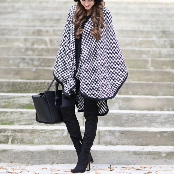 V. Fraas Houndstooth print Cape Shawl Poncho Cover O/S 100% Acrylic - Picture 2 of 16